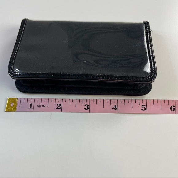 BUXTON Black Patent ID Credit Card Wallet Purse - Picture 6 of 10